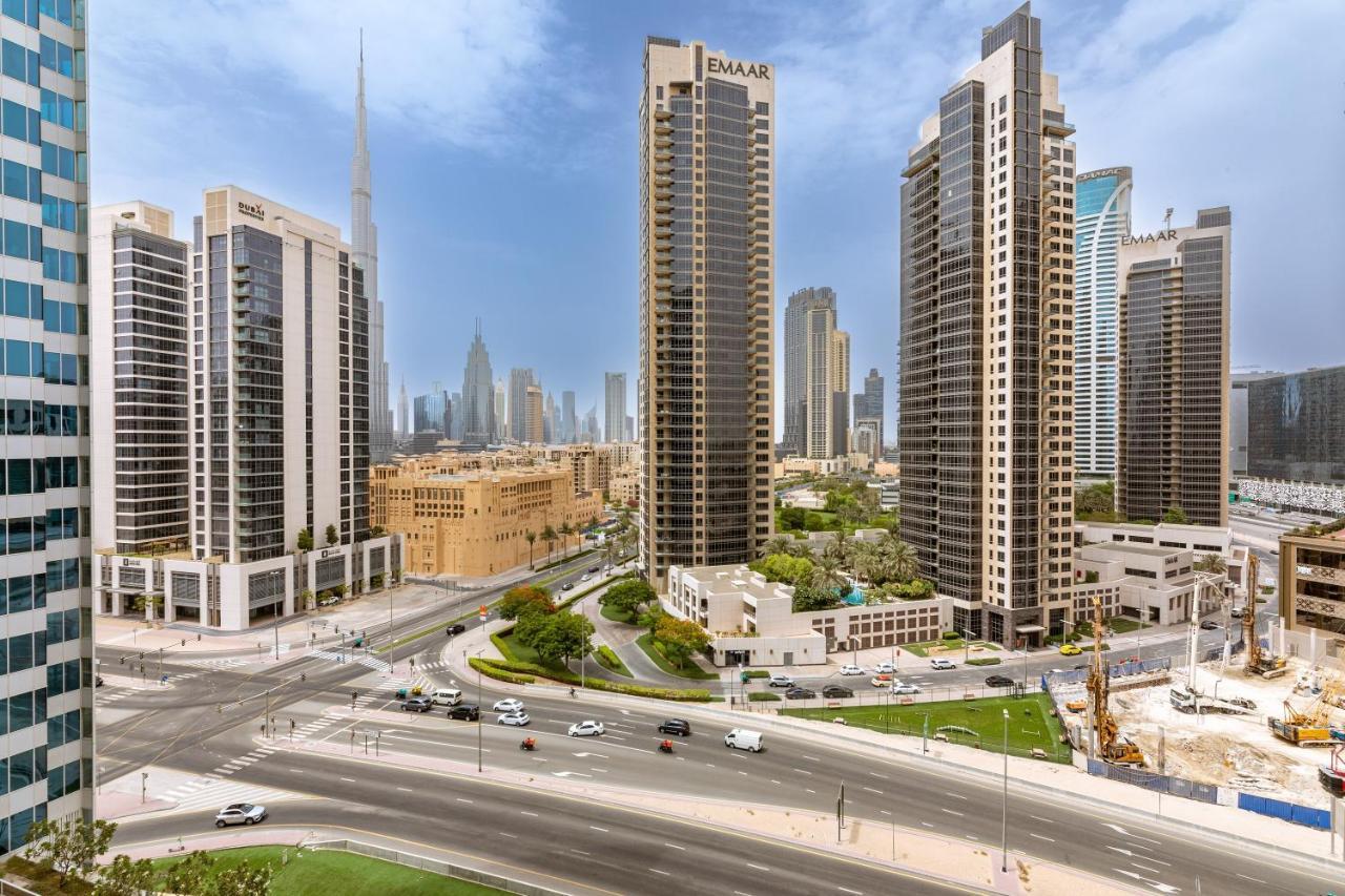 Maison Privee - Luxury, Spacious, Modern Near Burj Khalifa And Dubai Canal Exterior foto