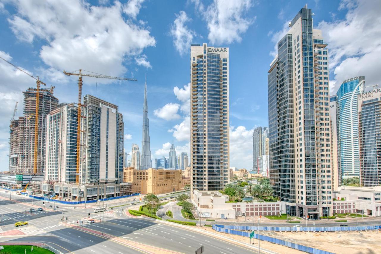Maison Privee - Luxury, Spacious, Modern Near Burj Khalifa And Dubai Canal Exterior foto